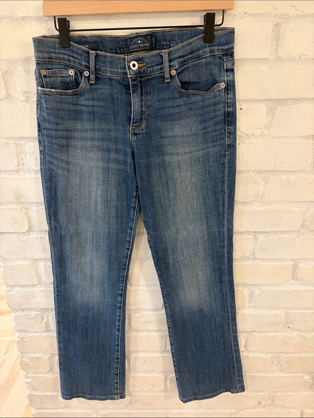 Lucky Brand Women's Sweet Boot Jeans in Medium Blue Wash (B5)